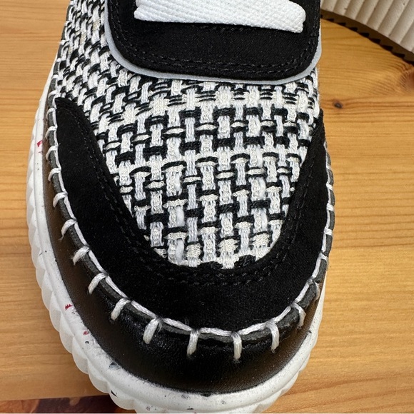Dream Pairs Black & White Tweed Platform Sneakers – Chunky Sole Lace-Up – Women’ - Picture 2 of 5
